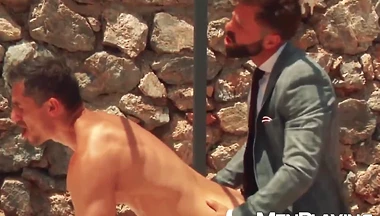 Latino businessman Hector de Silva plows deep into model Jay Roberts