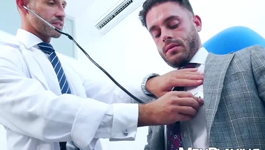 Handsome doctor Vadim Romanov anal and raw breeds Manuel Reyes