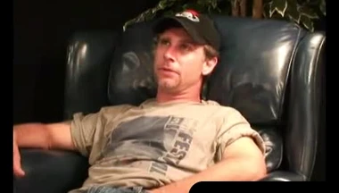 Older gay dude strokes his cock and covers himself in hot cum